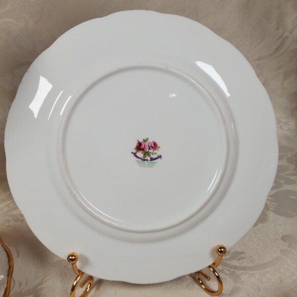 Vintage Royal Albert "American Beauty" Tea Set – 2 Cups & Saucers + Side Plate - Picture 6 of 7